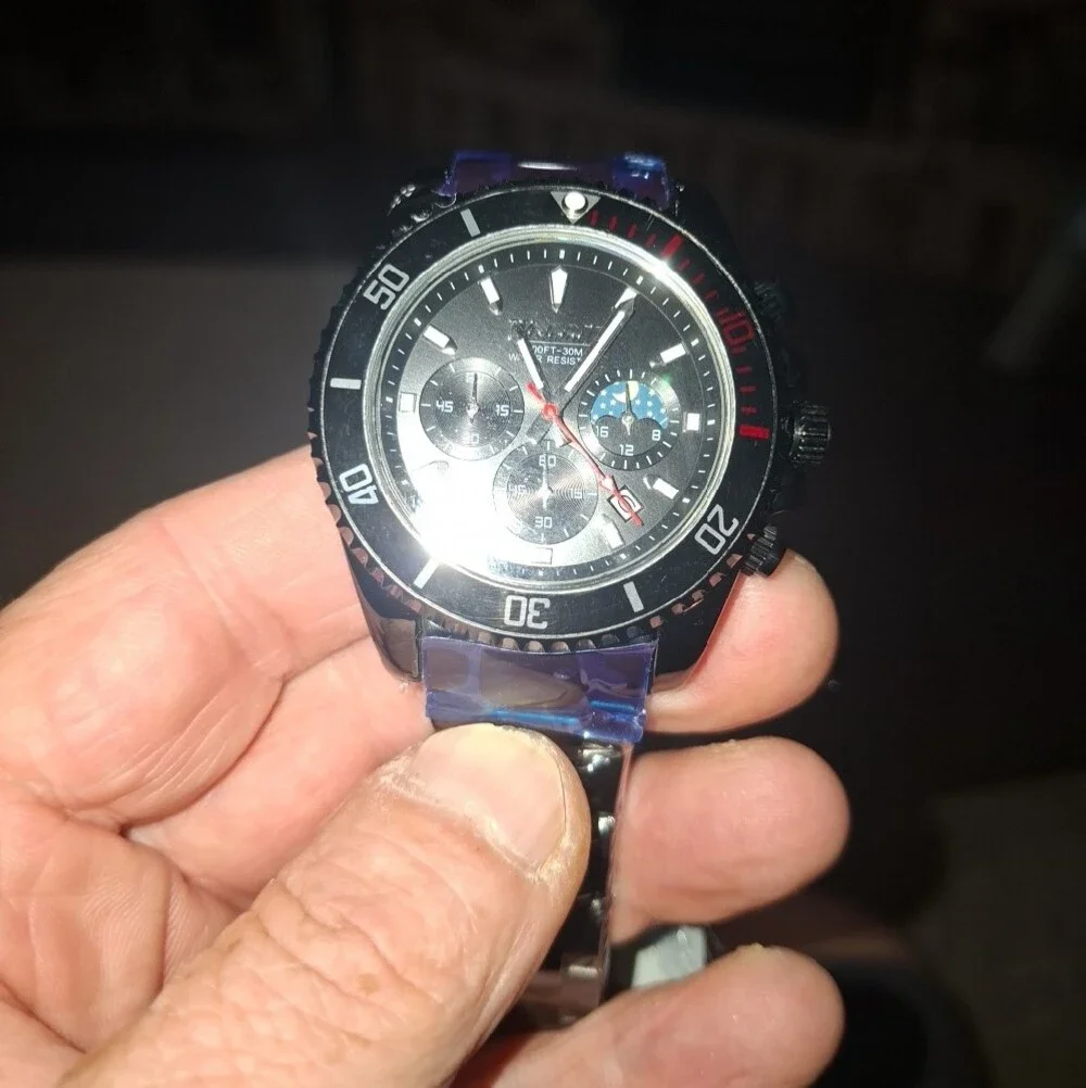 Black Men's Wristwatch with Metal Bracelet - WISHDTIL